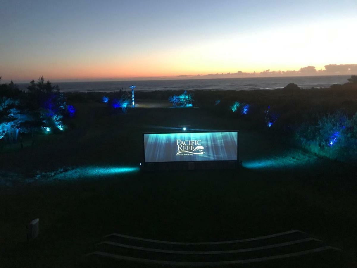 Pacific Reef Hotel & Light Show جولد بيتش المظهر الخارجي الصورة